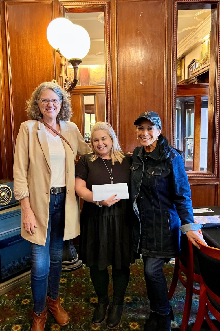 387167290_10231605846358905_3315433896816332185_n